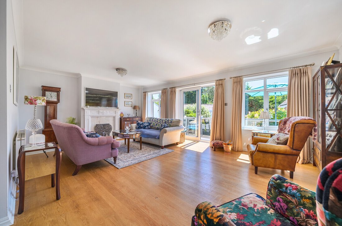 House in Mudeford, Christchurch, England 2 - 18425299