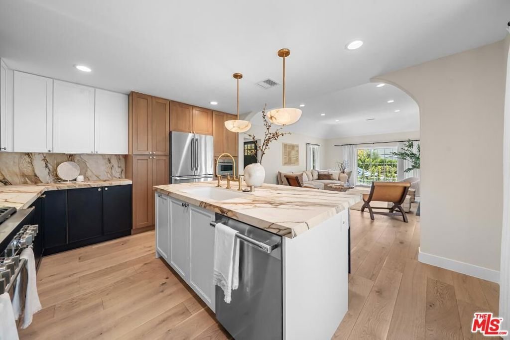House in Los Angeles, California, United States 5 - 18425362