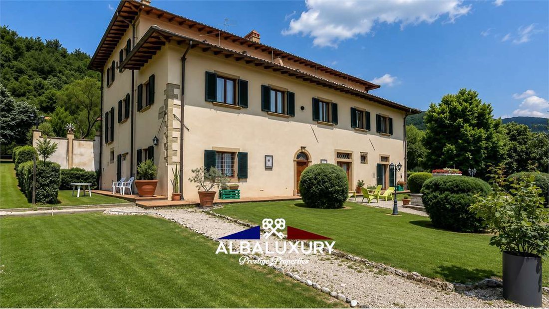 Villa in Dicomano, Tuscany, Italy 1 - 15347223