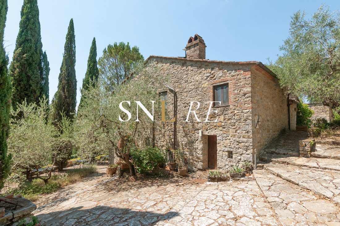 Villa in Montefioralle, Greve in Chianti, Tuscany 4 - 18096281