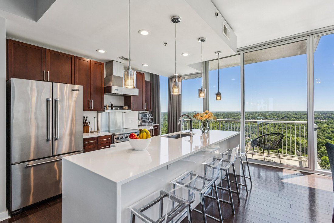 Condo in Atlanta, Georgia, United States 3 - 18425736
