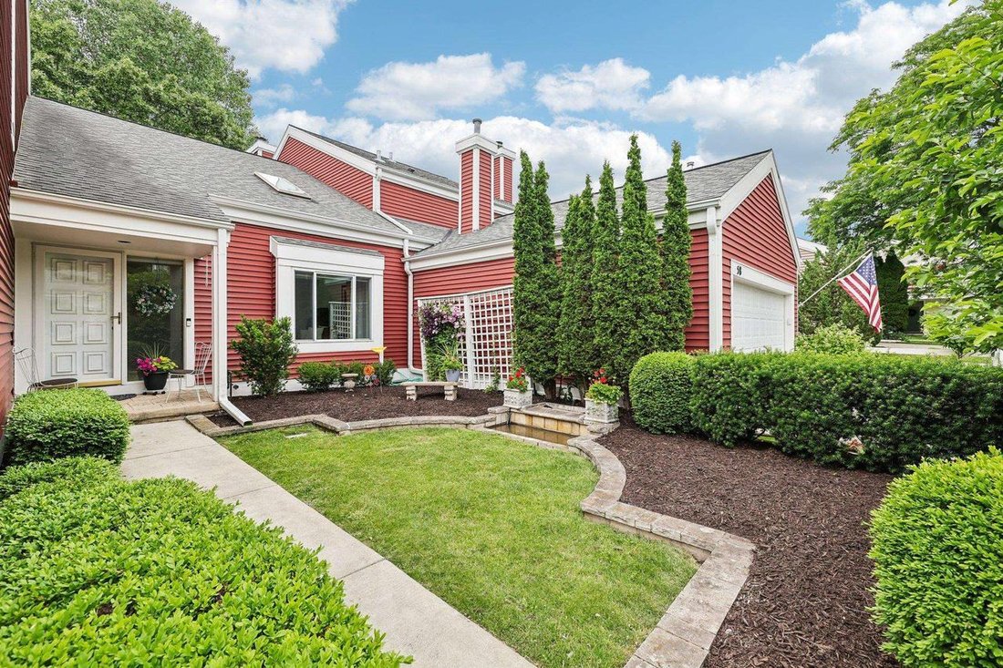 Condo in Madison, Wisconsin, United States 2 - 18425535