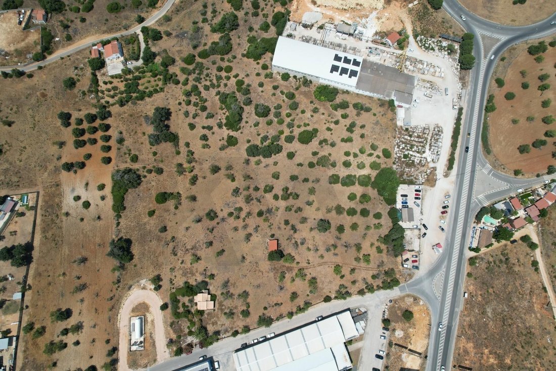 Land in Alcantarilha, Algarve, Portugal 3 - 18412285