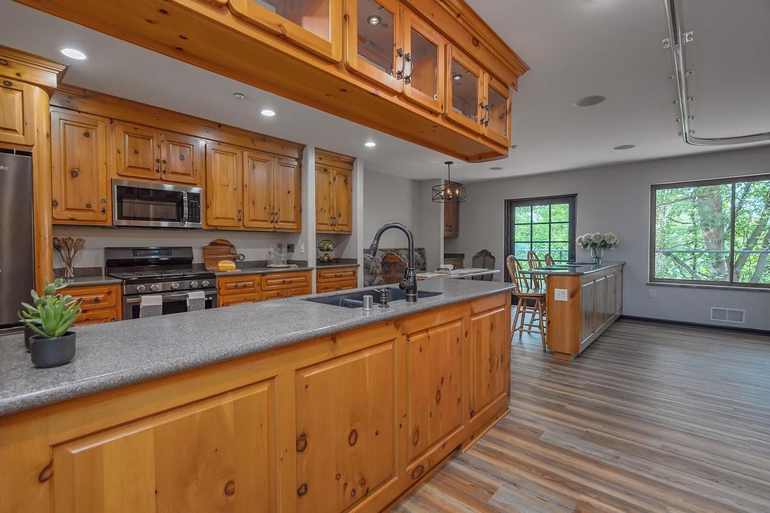 House in Mukwonago, Wisconsin, United States 5 - 18425527