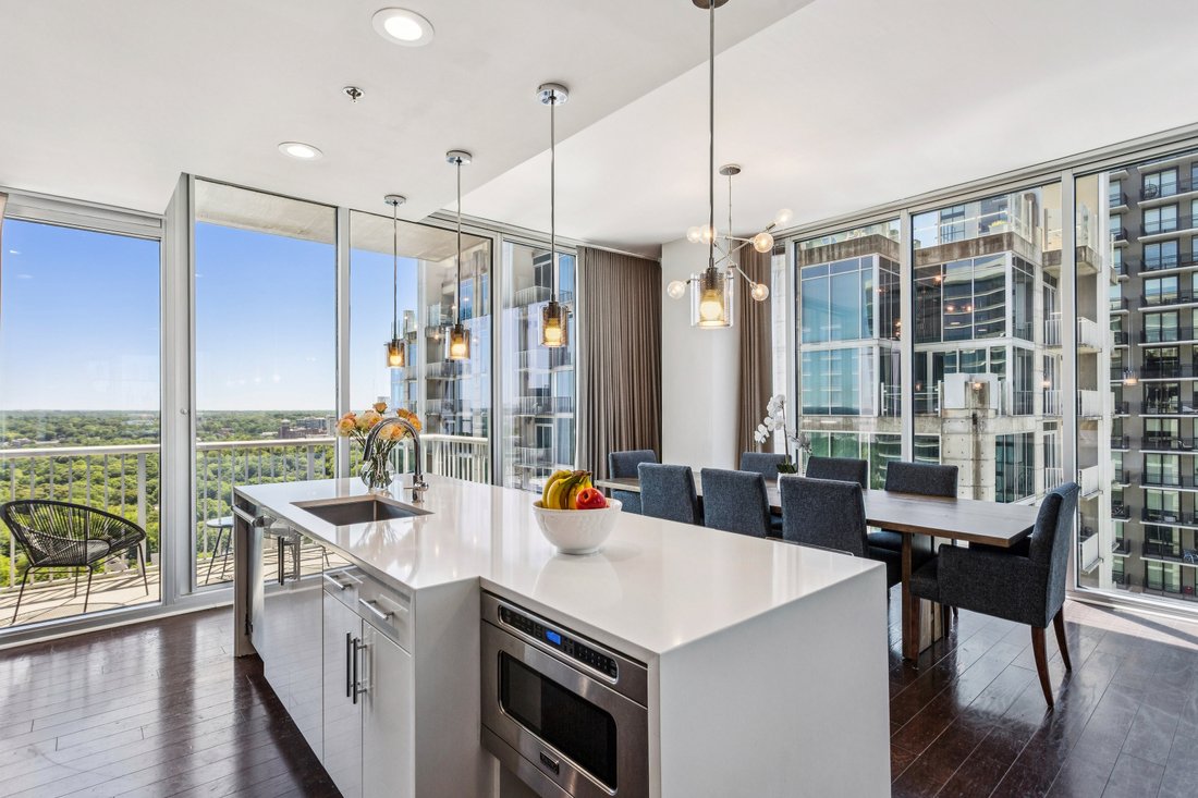 Condo in Atlanta, Georgia, United States 4 - 18425736
