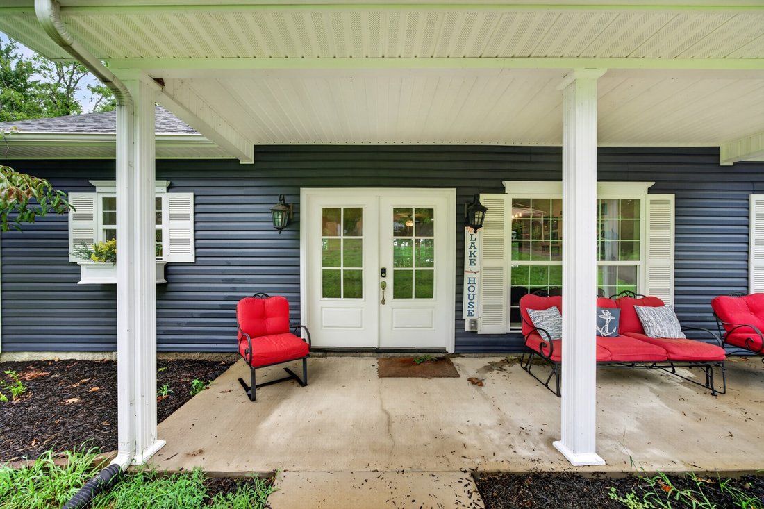 House in Camden, Tennessee, United States 4 - 18425536