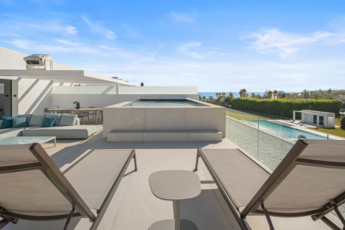 Villa in Golden Mile, Andalusia, Spain 3 - 18425829
