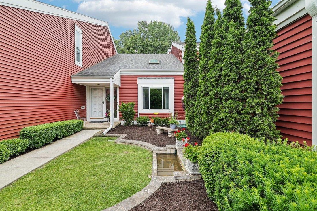 Condo in Madison, Wisconsin, United States 5 - 18425535