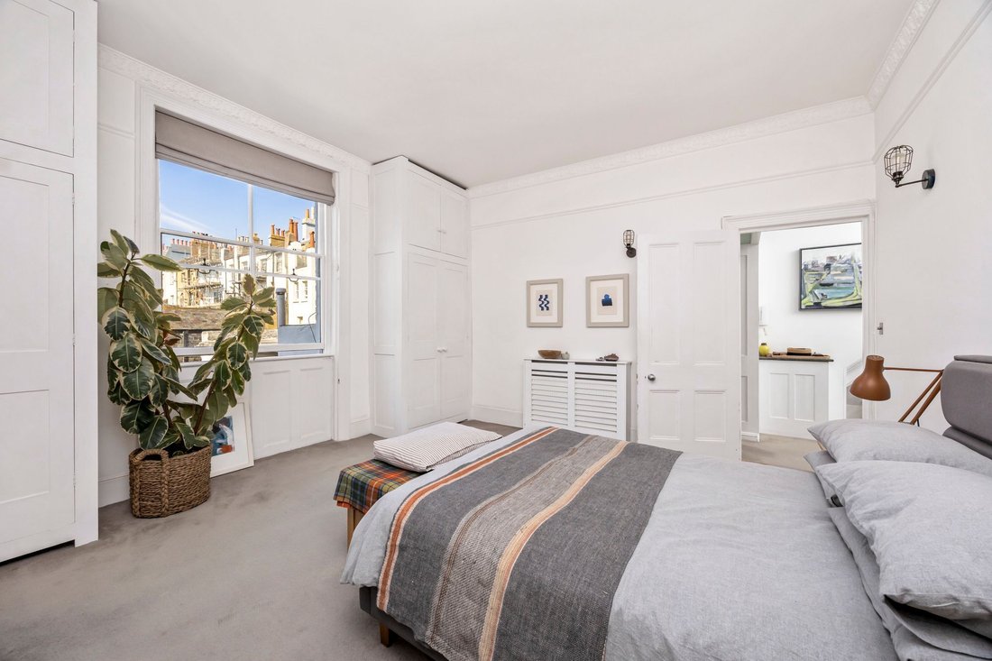 Apartment in Palmeria, Hove, England 3 - 18426172
