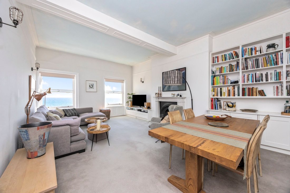 Apartment in Palmeria, Hove, England 2 - 18426172