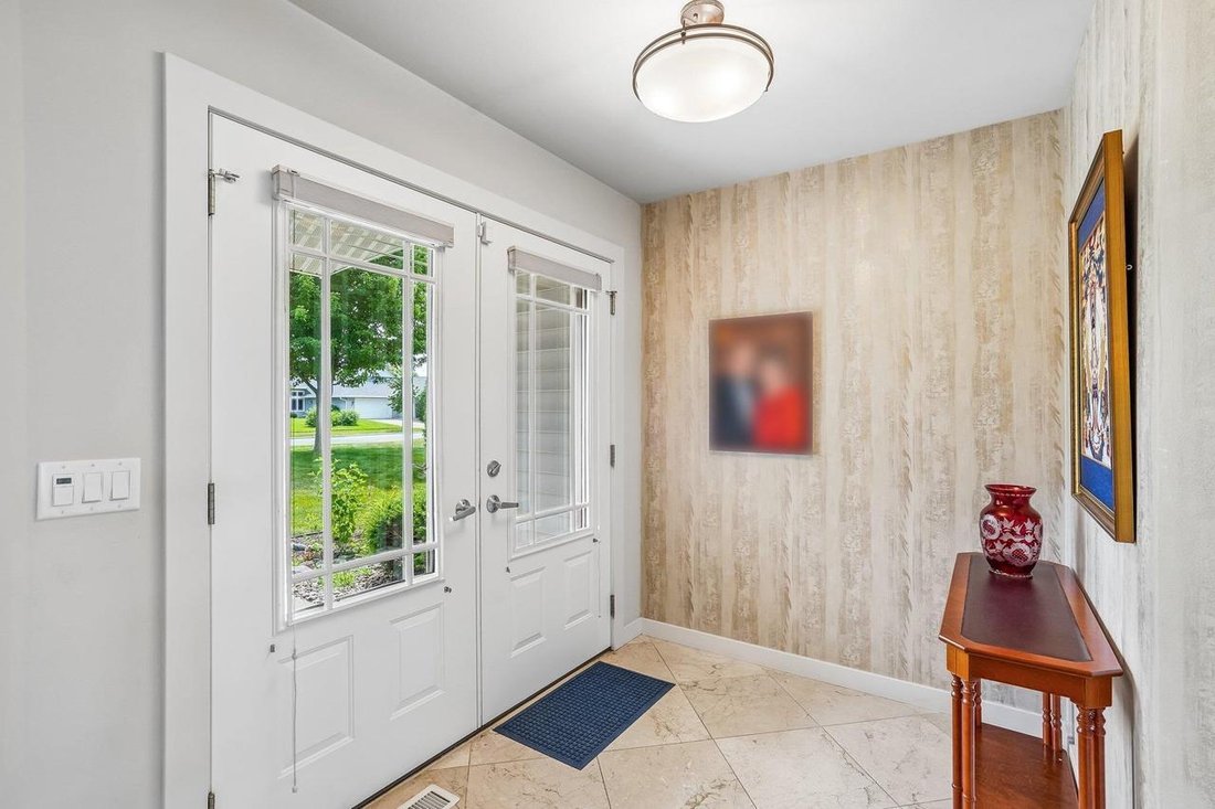 Condo in Fitchburg, Wisconsin, United States 5 - 18425528