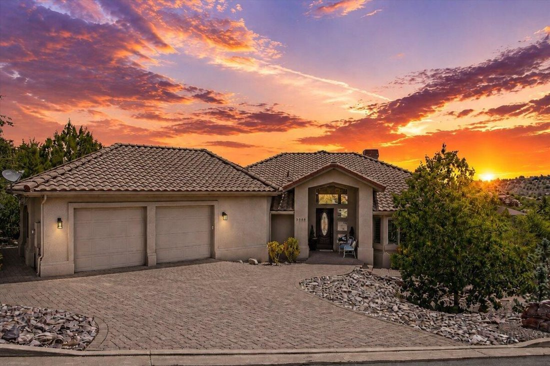 Prescott, Arizona, United States 1 - 18425744