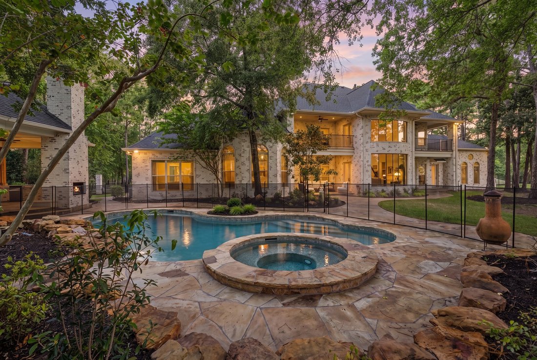 House in The Woodlands, Texas, United States 2 - 18425412
