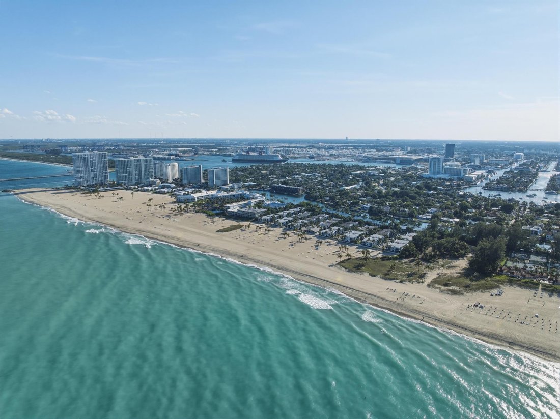 Condo in Fort Lauderdale, Florida, United States 3 - 18425732