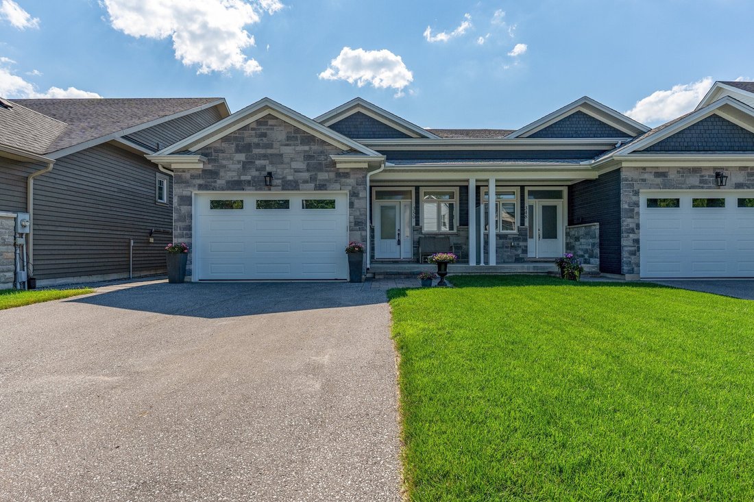 House in Collingwood, Ontario, Canada 3 - 18425705