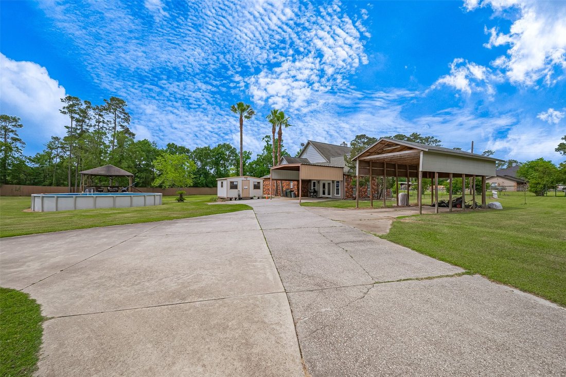 Casa a Conroe, Texas, Stati Uniti 4 - 18425401