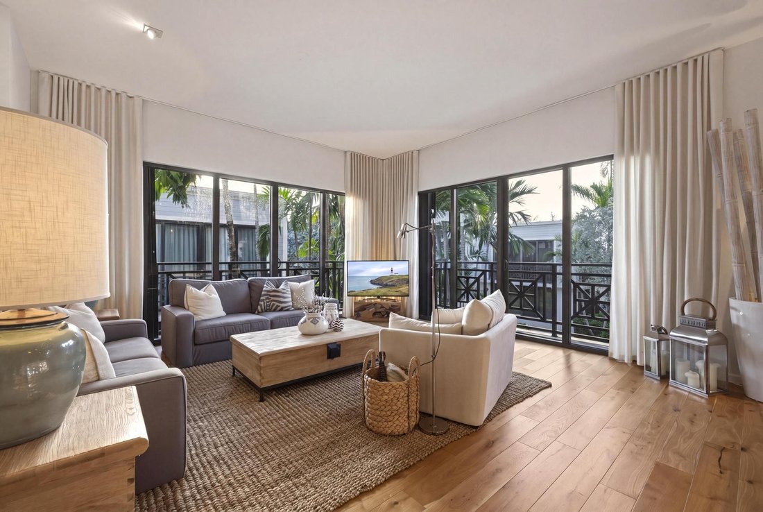 Condo in Fort Lauderdale, Florida, United States 1 - 18425732