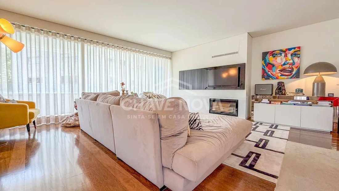 Apartment in Aldoar, Foz do Douro e Nevogilde, Porto District, Portugal 2 - 18425980