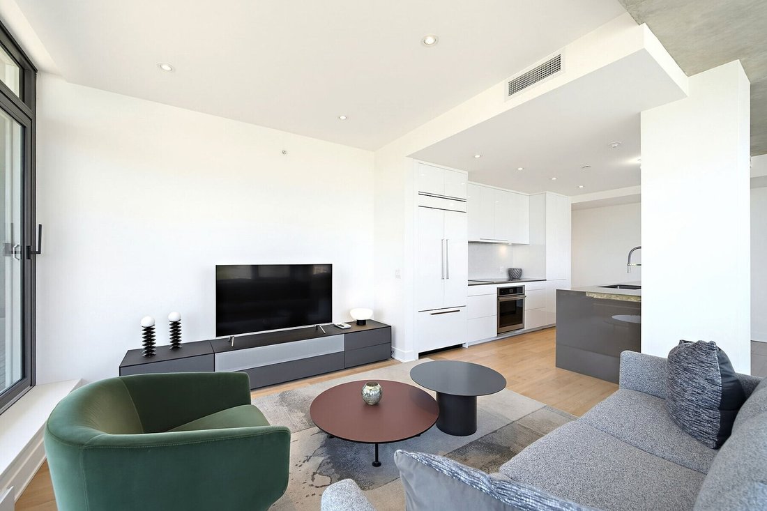 Condo in Montreal, Quebec, Canada 3 - 18425692