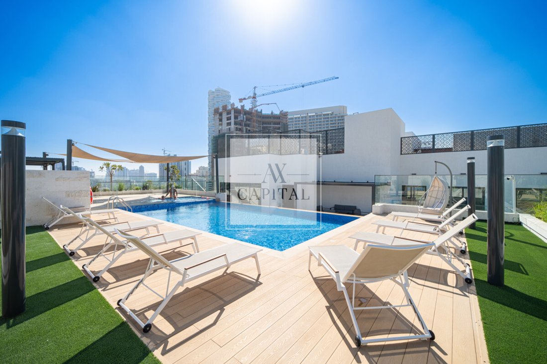 Apartment in Business Bay, Dubai, United Arab Emirates 1 - 18426223