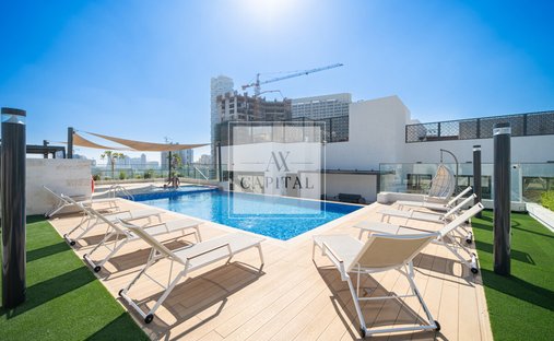 Apartment in Business Bay, Dubai, United Arab Emirates 1