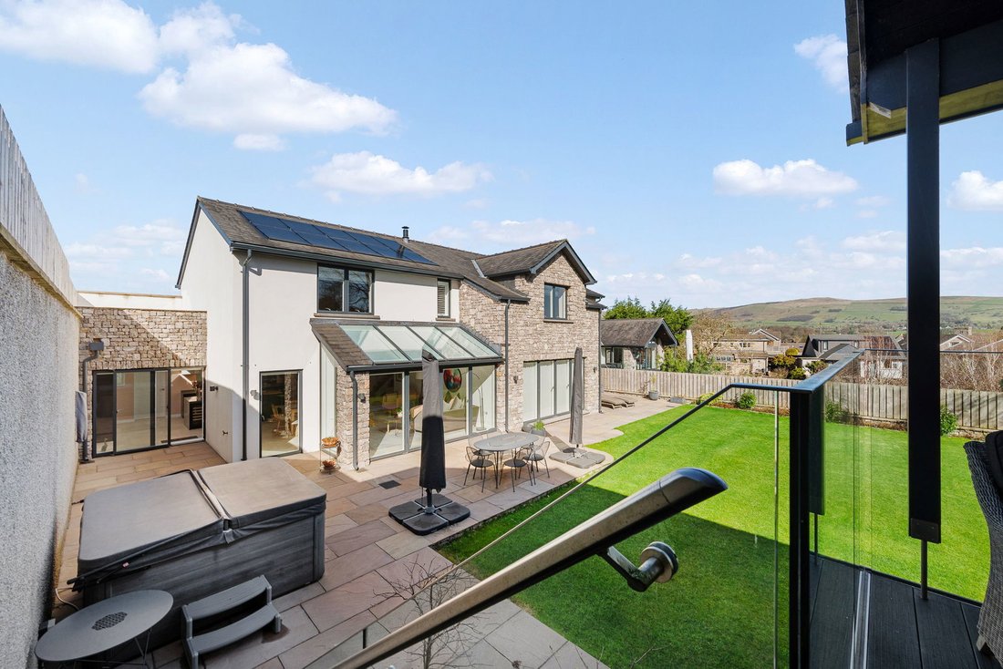 House in Kirkby Lonsdale, England 3 - 17509008