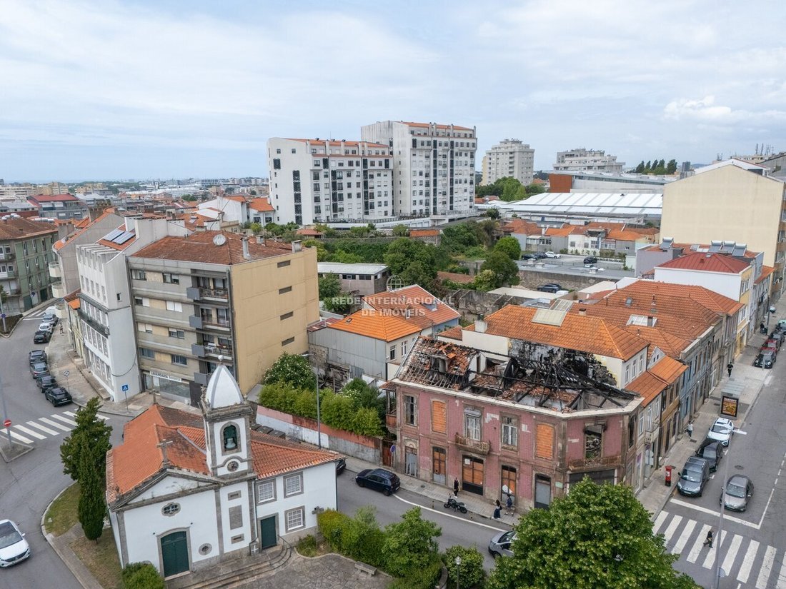 Estate in Cedofeita, Santo Ildefonso, Se, Miragaia, Sao Nicolau e Vitoria, Porto District, Portugal 3 - 17937958