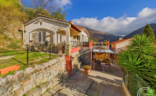 Maison à Peille, Provence-Alpes-Côte d'Azur, France 1