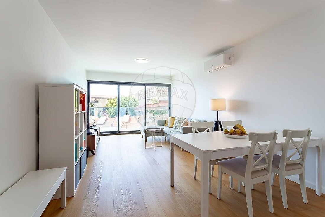 Apartment in Sao Vicente, Lisbon, Portugal 2 - 17676528