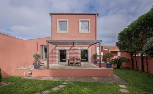 Haus in Matosinhos und Leca da Palmeira, Distrikt Porto, Portugal 1