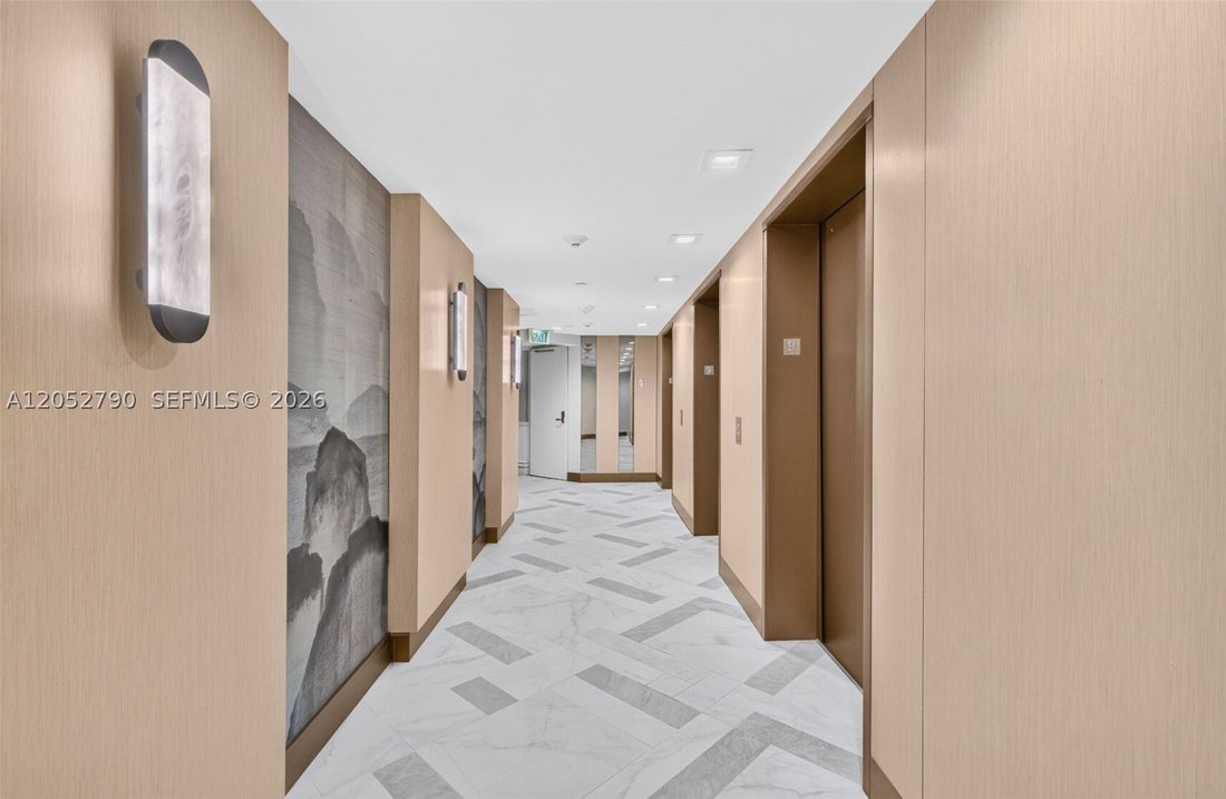 Appartement à Golden Beach, Floride, États-Unis 1 - 18425428
