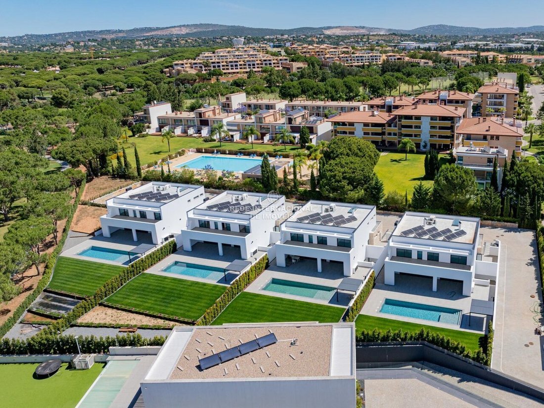 Wohnung in Vilamoura, Quarteira, Algarve 1 - 18034274