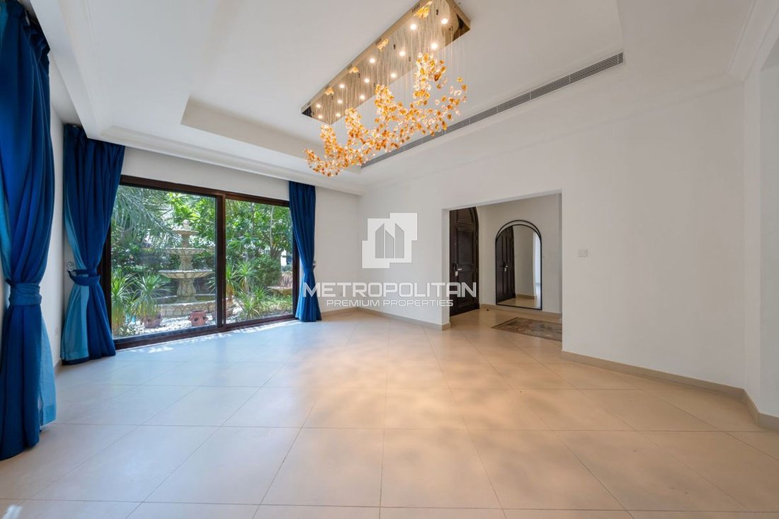 Villa in Wadi Al Safa 7, Wadi Al Safa, Dubai 2 - 18373219