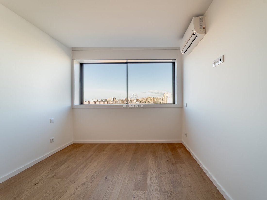 Appartement à Matosinhos et Leca da Palmeira, District de Porto, Portugal 3 - 17500909