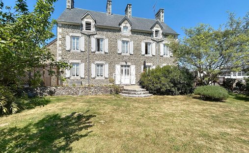 Casa a Mortain, Mortain-Bocage, Francia 1