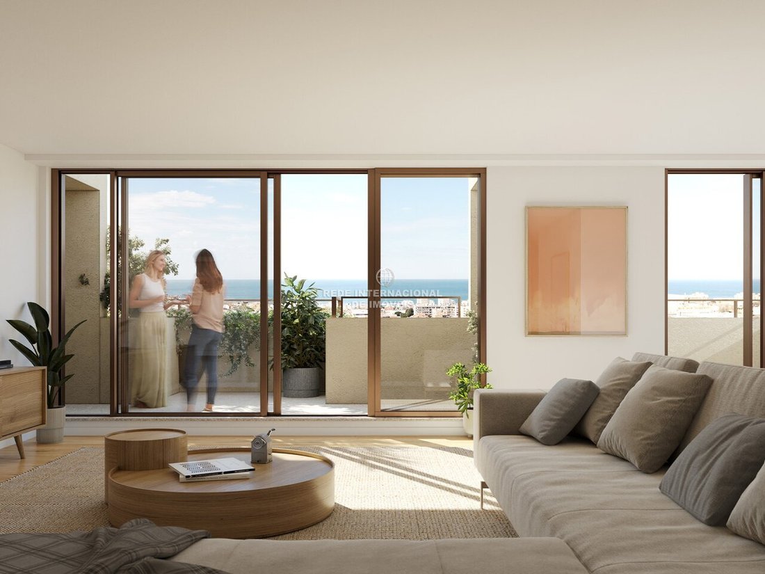 Apartment in Matosinhos e Leca da Palmeira, Porto District, Portugal 5 - 18164431