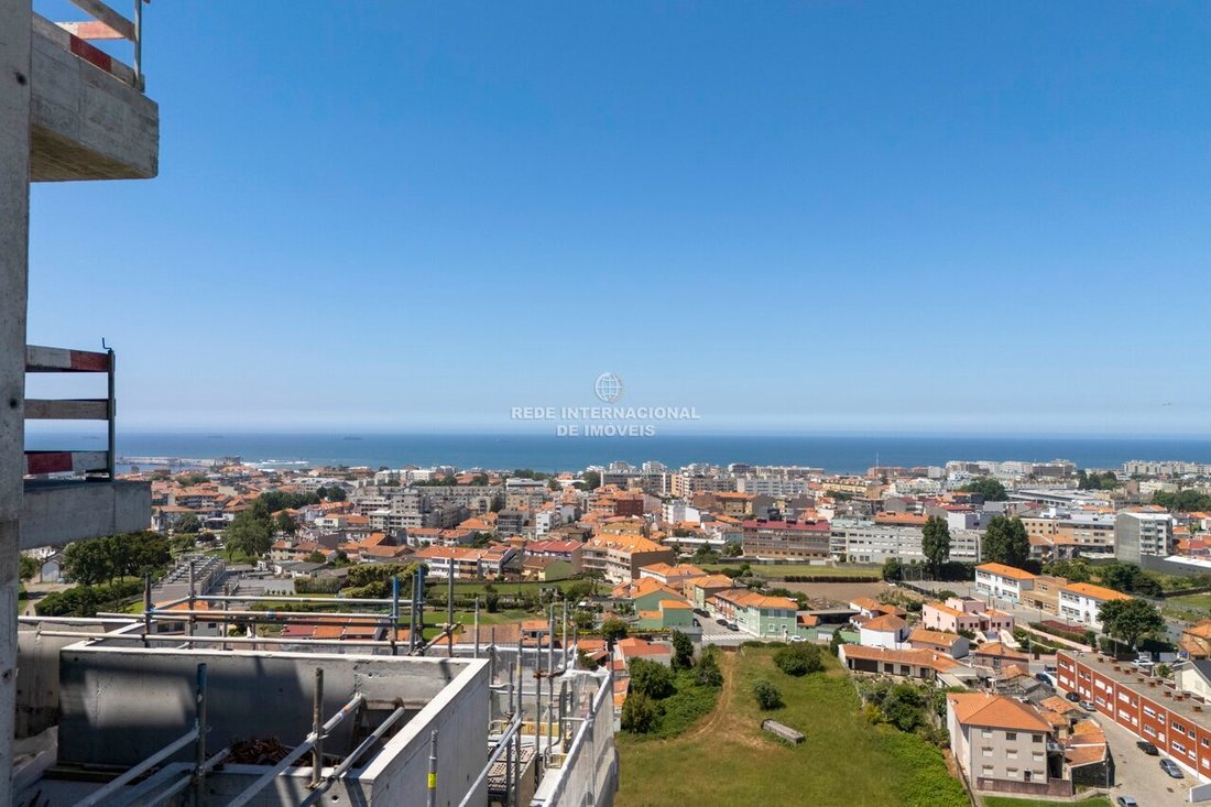 Apartment in Matosinhos e Leca da Palmeira, Porto District, Portugal 4 - 18164429
