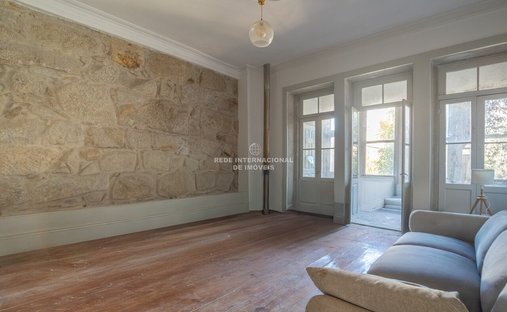 House in Cedofeita, Santo Ildefonso, Se, Miragaia, Sao Nicolau e Vitoria, Porto District, Portugal 1