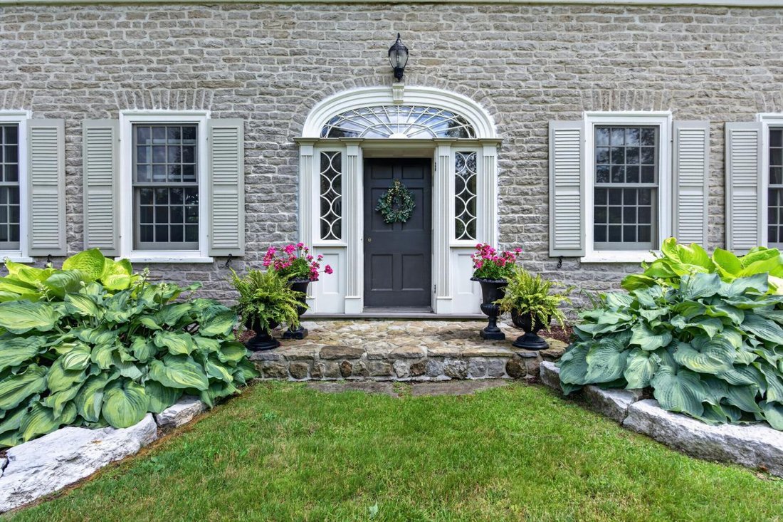 House in Augusta, Ontario, Canada 3 - 18425960