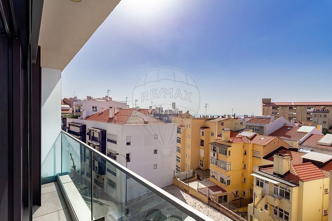 Apartment in Sao Vicente, Lisbon, Portugal 4 - 17676528