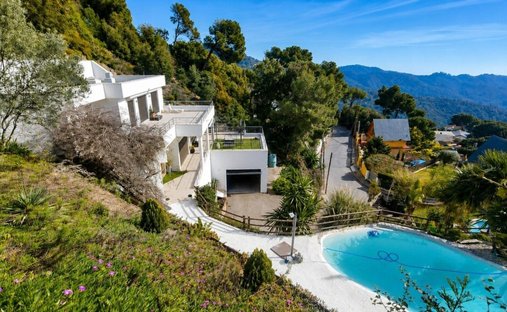 House in Sant Cebria de Vallalta, Catalonia, Spain 1