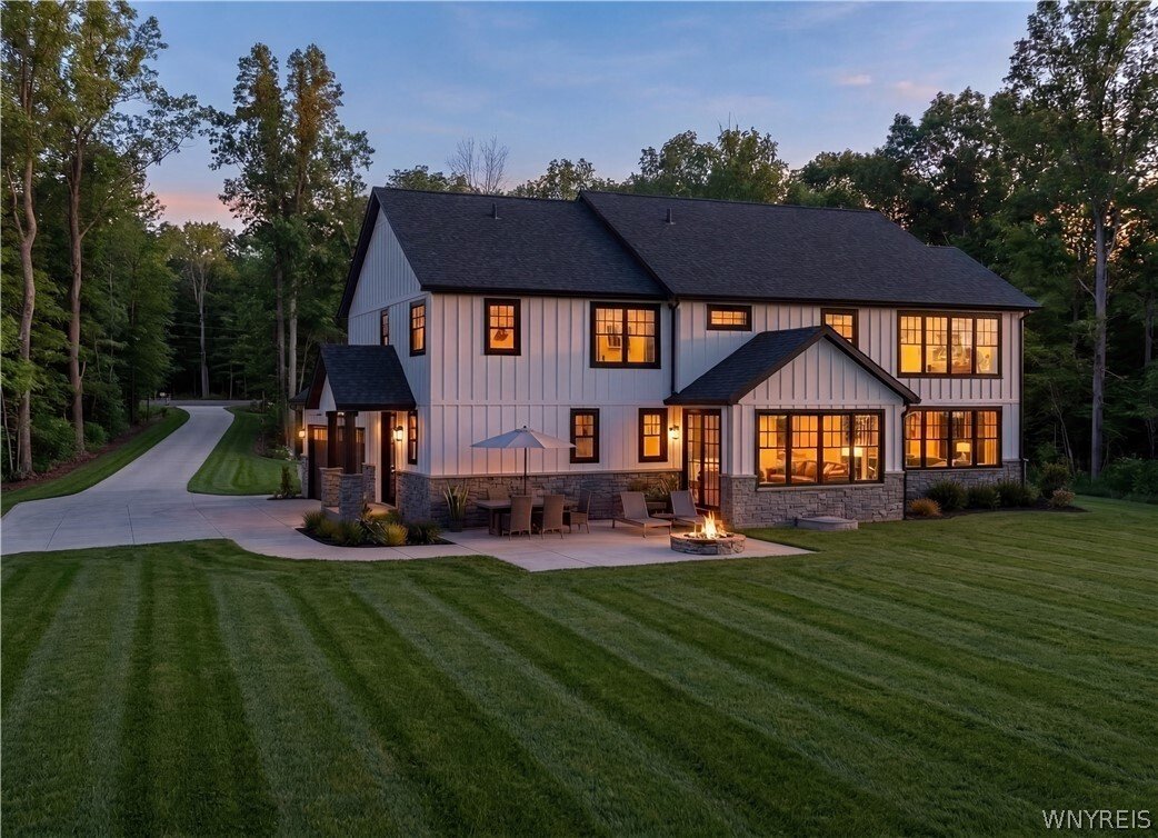 House in Orchard Park, New York, United States 2 - 18425406