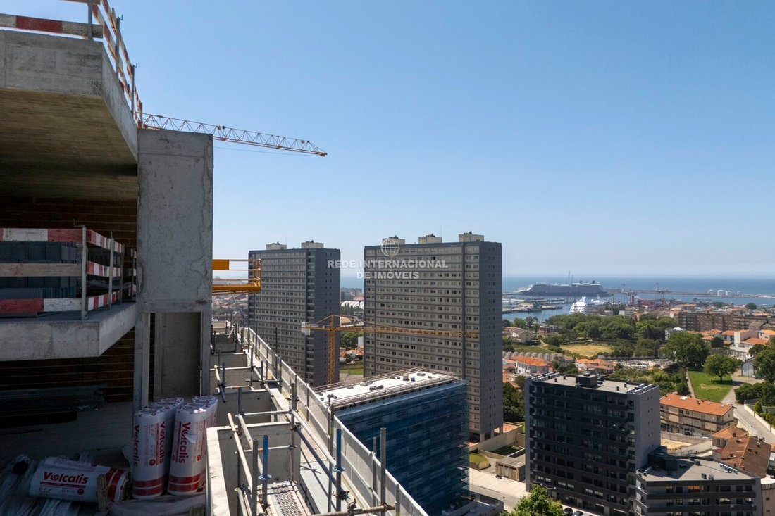 Apartment in Matosinhos e Leca da Palmeira, Porto District, Portugal 5 - 18164431