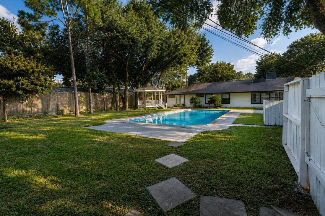 House in Houston, Texas, United States 3 - 18425656