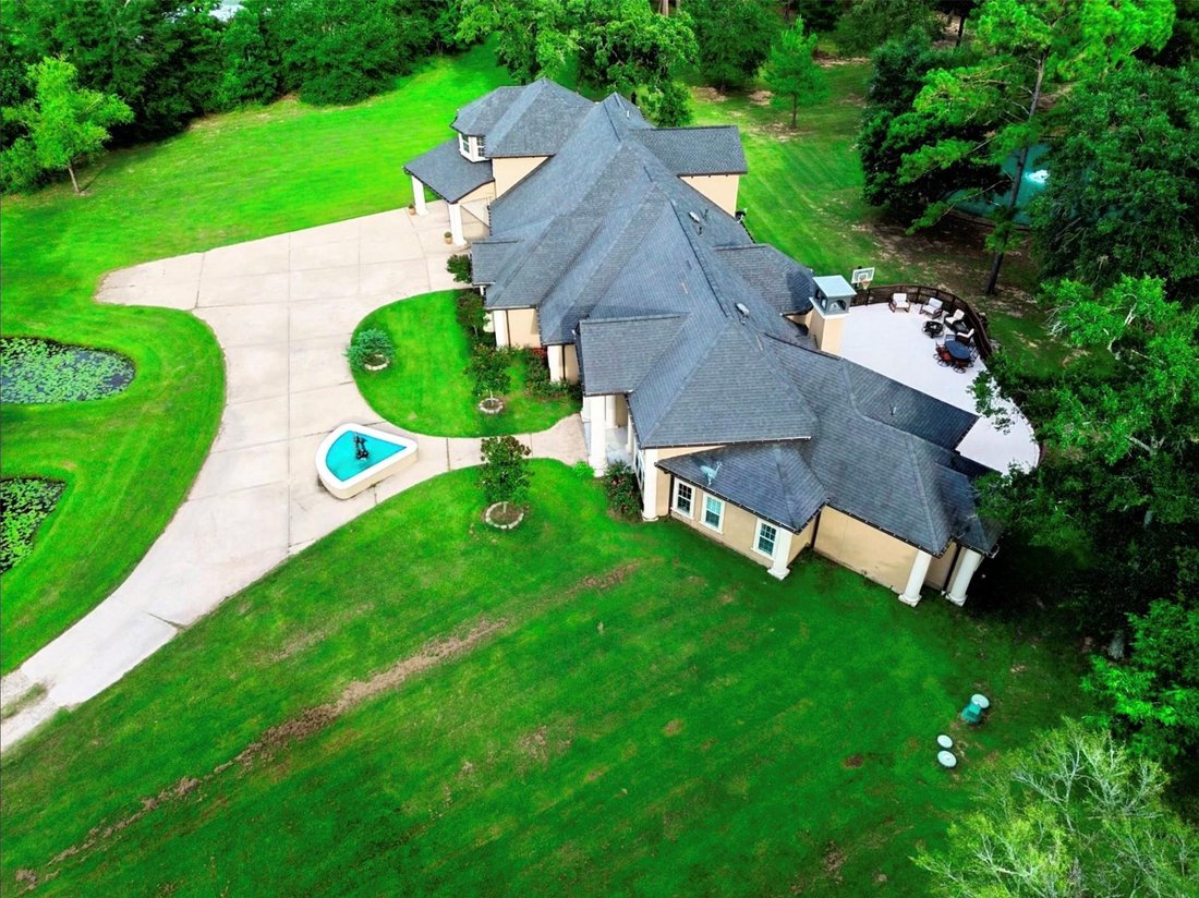 House in Waller, Texas, United States 5 - 18425642