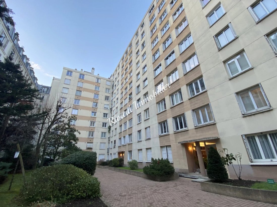 Apartment in Clignancourt-Jules Joffrin, Paris 18e Arrondissement, Paris 3 - 18425844