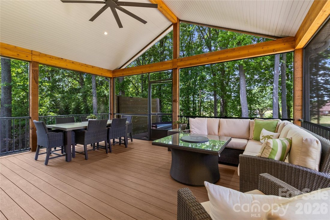 House in Mooresville, North Carolina, United States 1 - 17763438