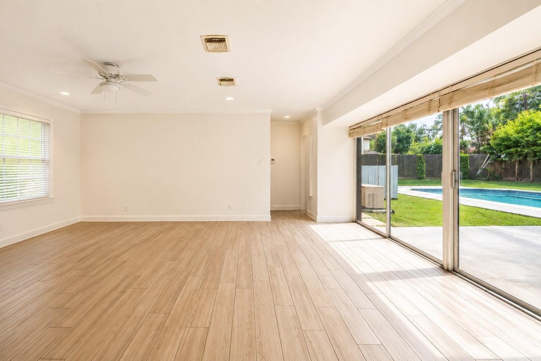 House in Houston, Texas, United States 5 - 18425656