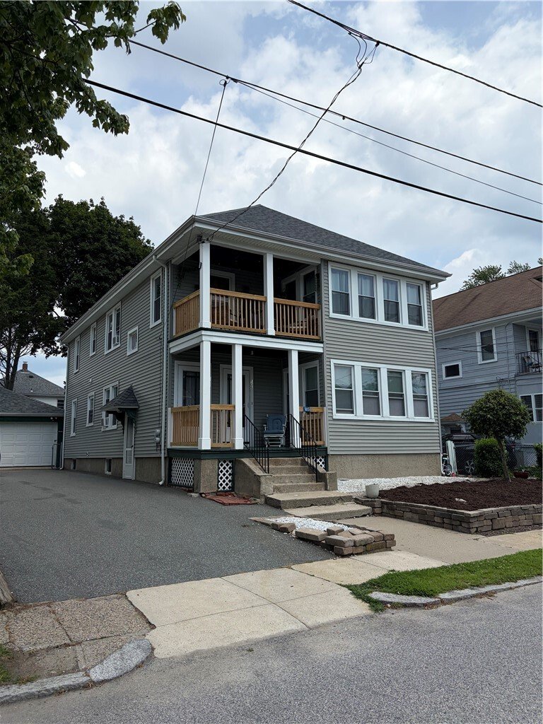 Cranston, Rhode Island, United States 1 - 18425484