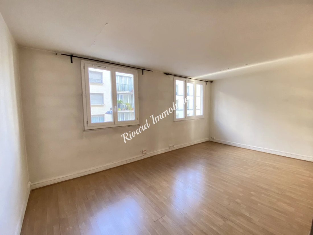 Apartment in Clignancourt-Jules Joffrin, Paris 18e Arrondissement, Paris 4 - 18425844